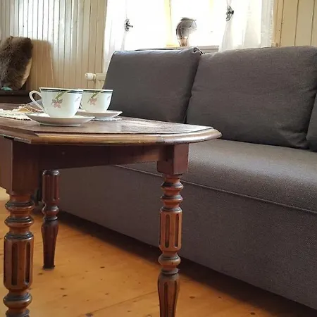Village House Prikadet *